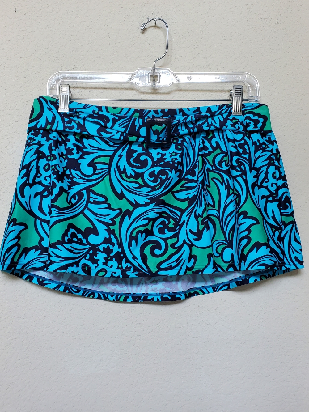 Sunsets Belted Swim Skort.  Size XL